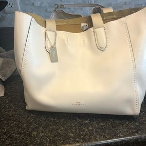 Coach tote brand new never used